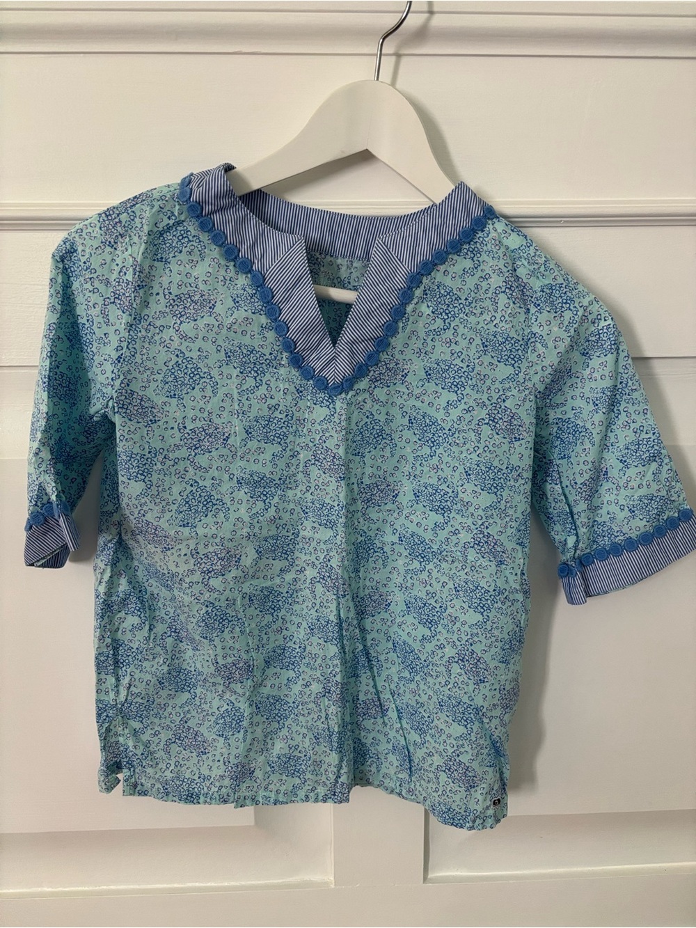 Vineyard Vines Blue Floral V-Neck Swim Coverup